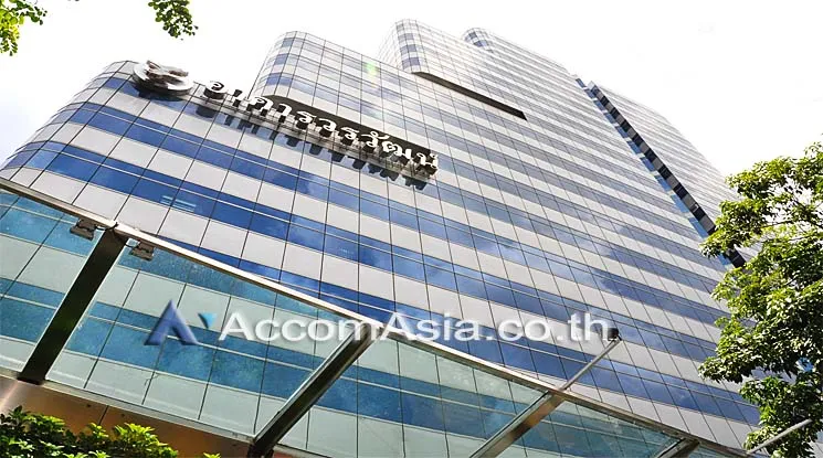 unit Office space For Rent in Silom, Bangkok  near BTS Surasak (AA12861)